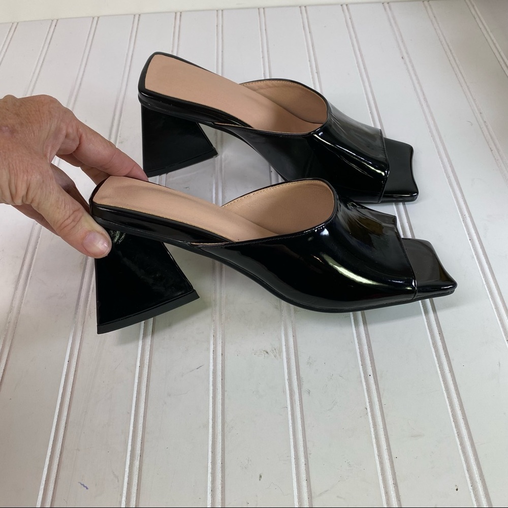 Mid Heel Block Black Patent Slides With Chunky He… - image 1